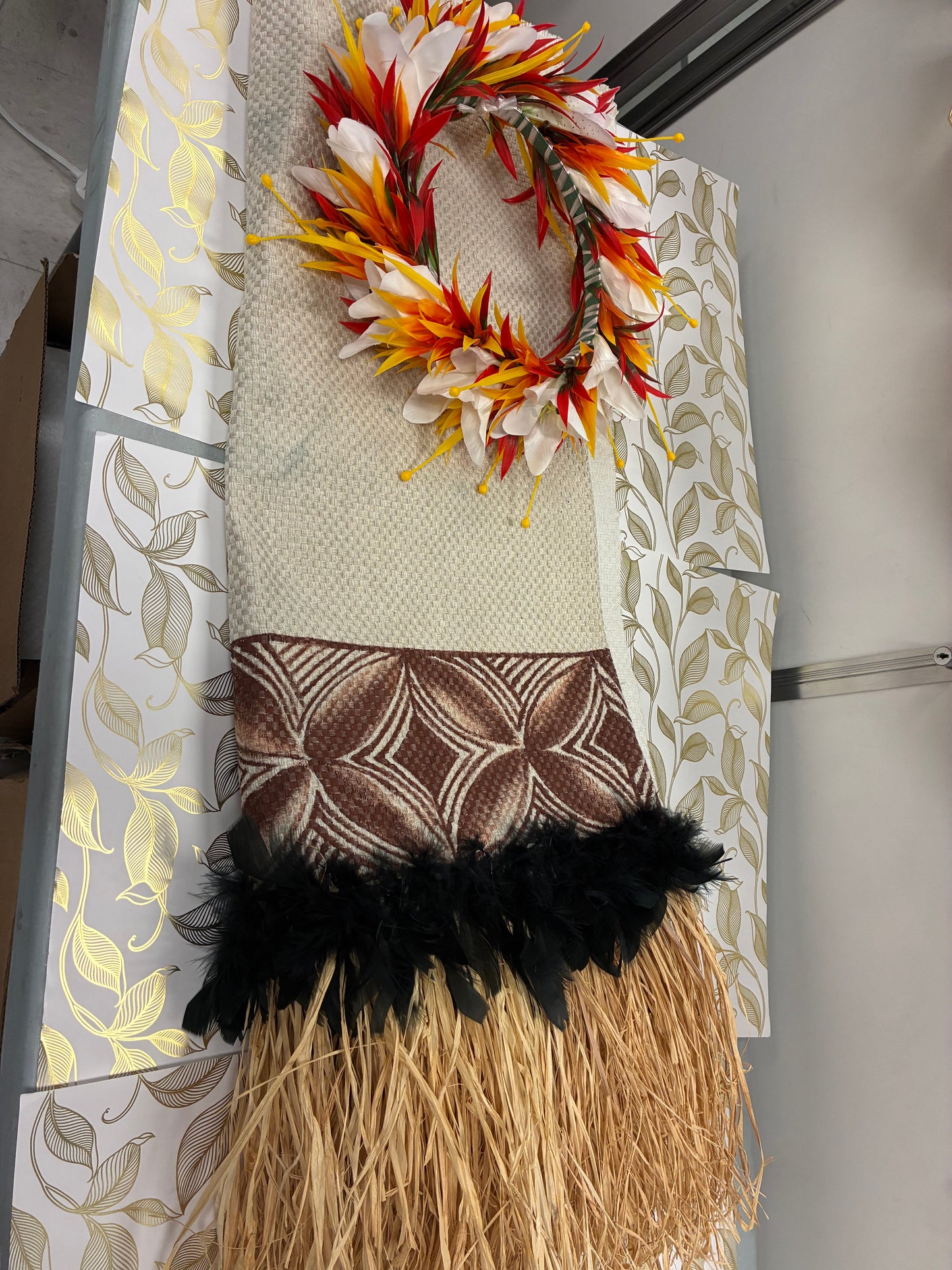 Pre-ordered Pale Crown and Polynesian Hula Attire