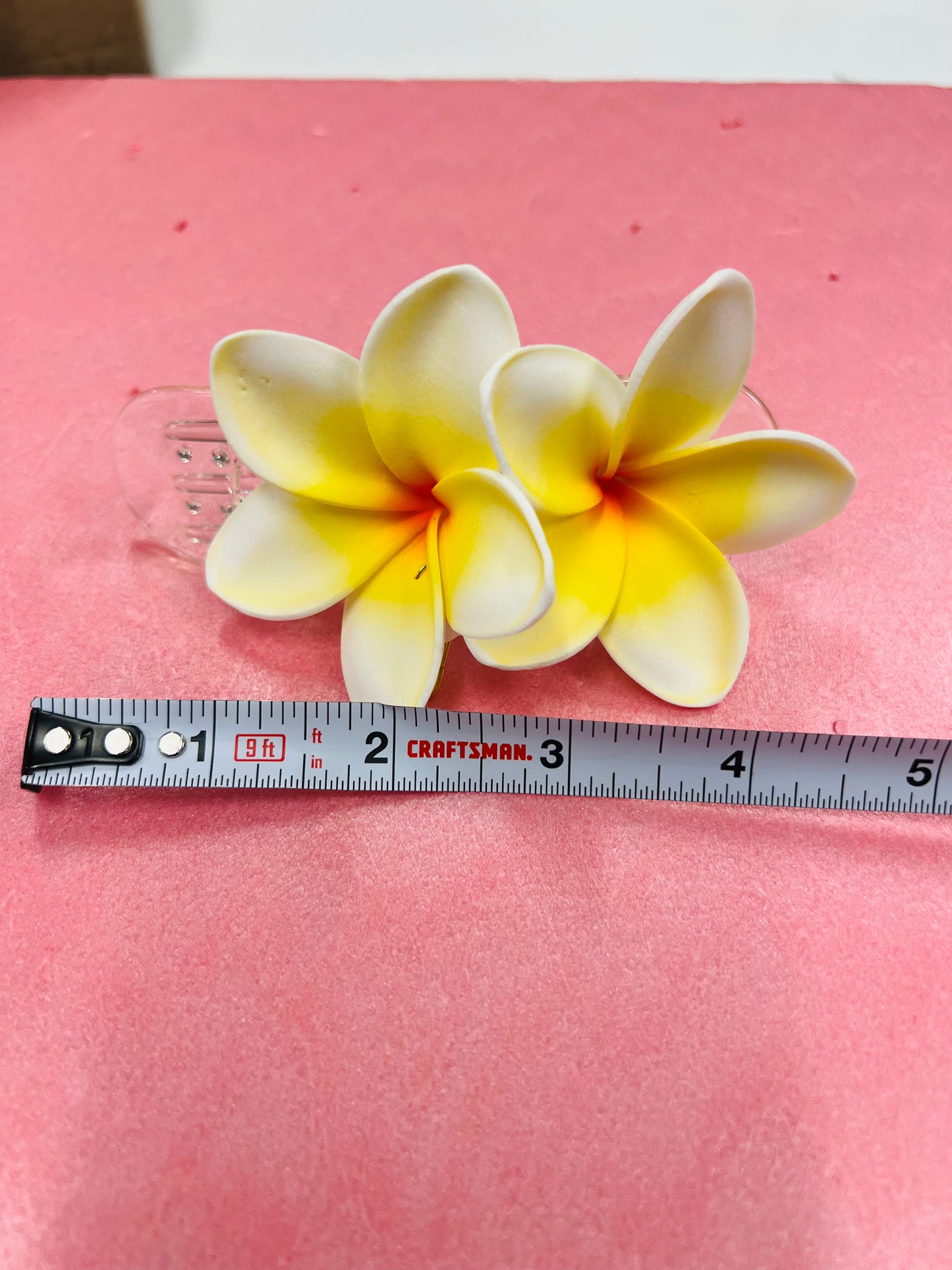 PLUMERIA Hair flower Clip White Yellow AOLFL015