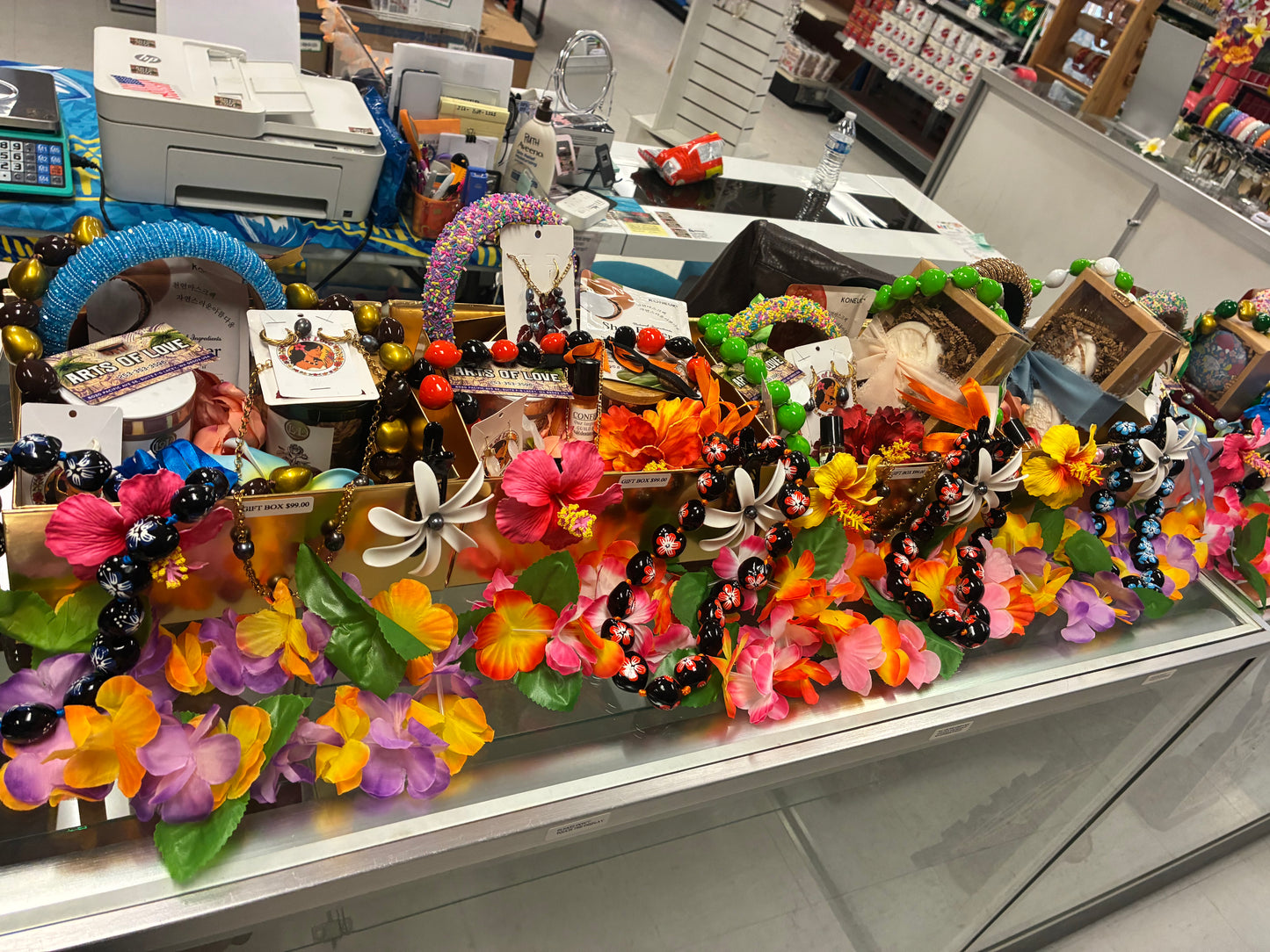 GIFT BOX Island Inspired (Random) – $99