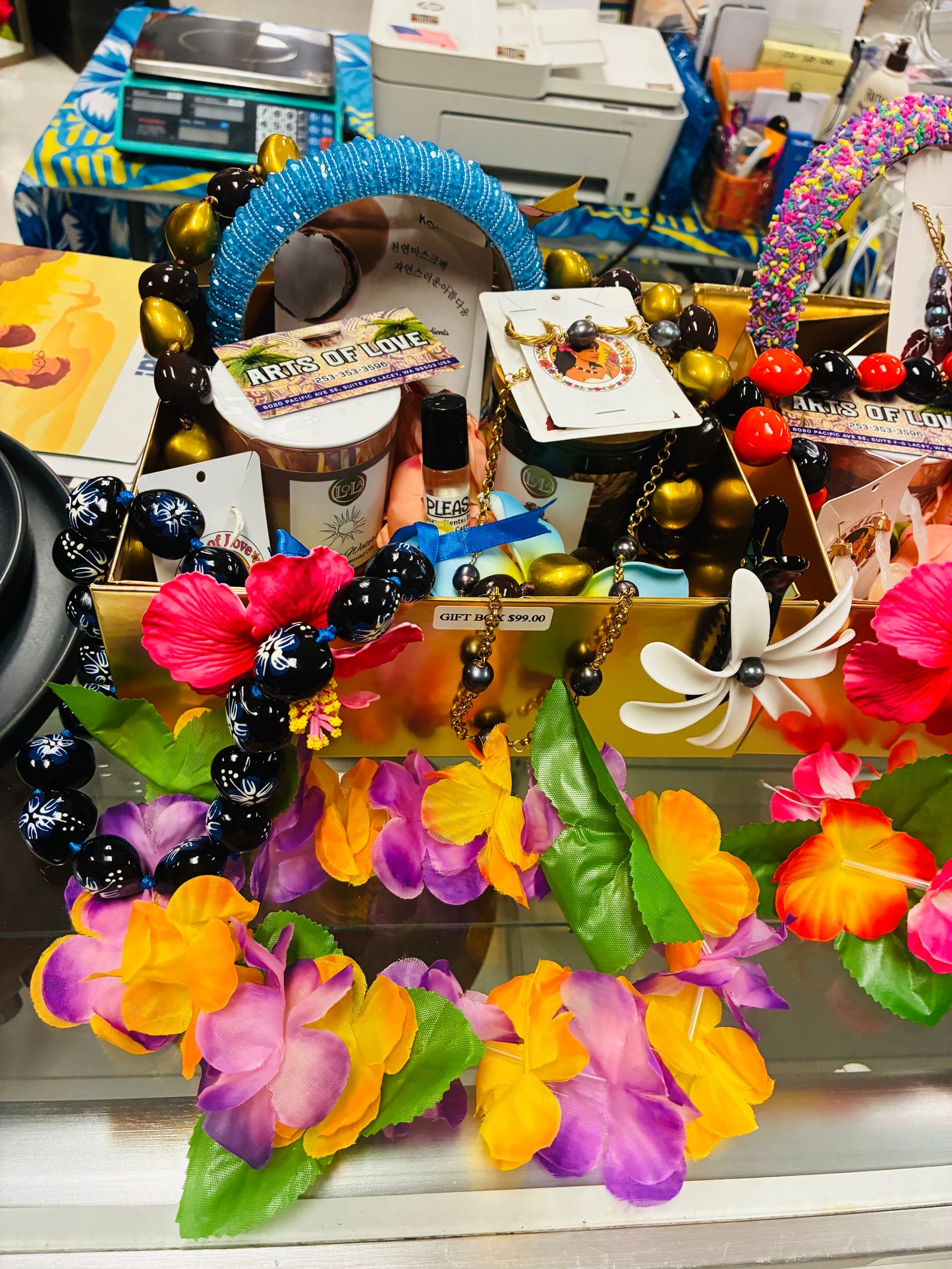 GIFT BOX Island Inspired (Random) – $99