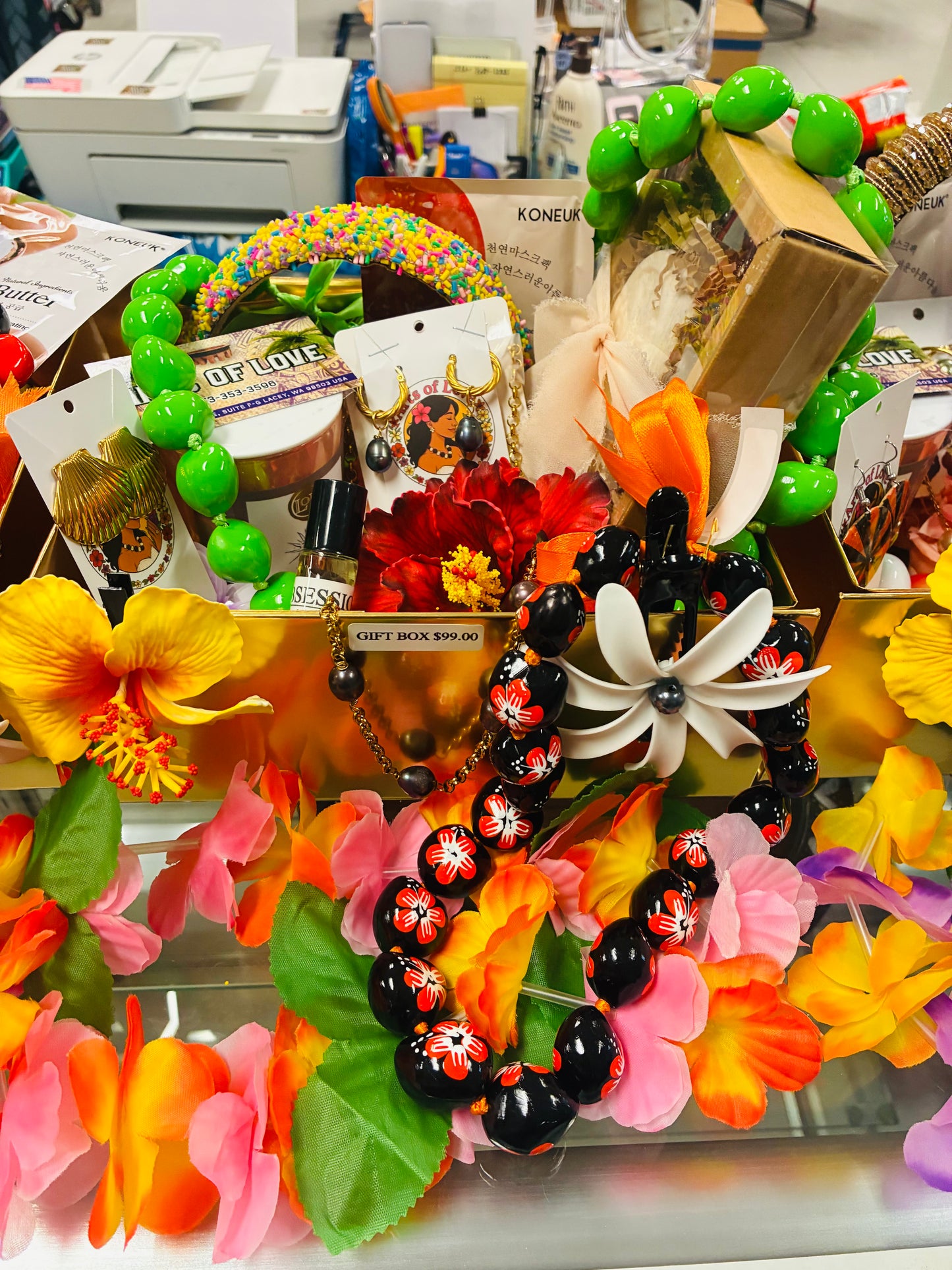 GIFT BOX Island Inspired (Random) – $99