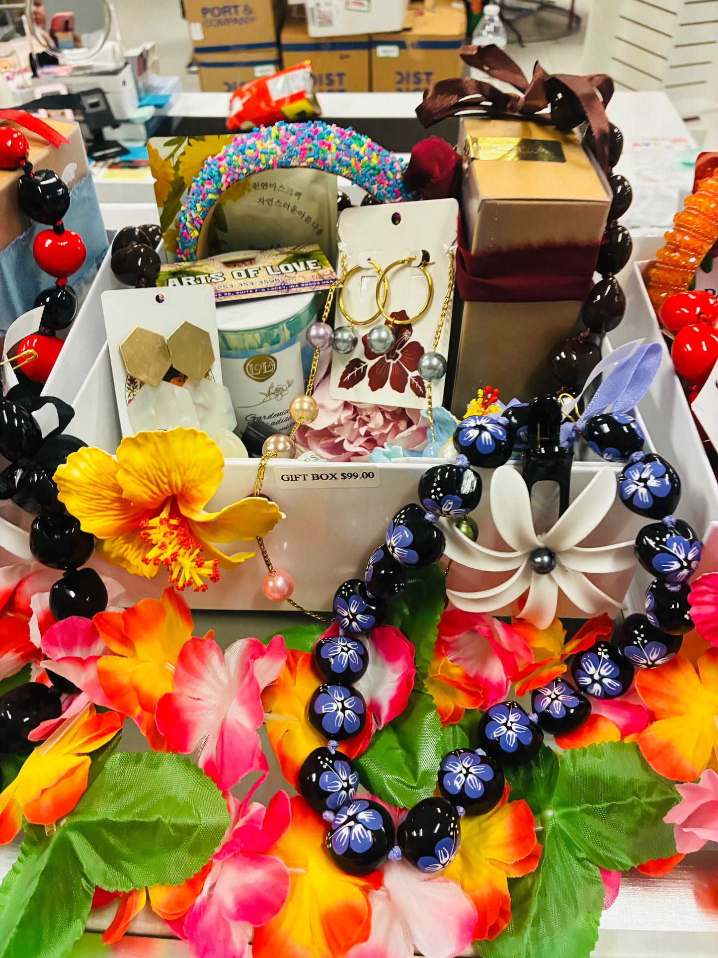 GIFT BOX Island Inspired (Random) – $99