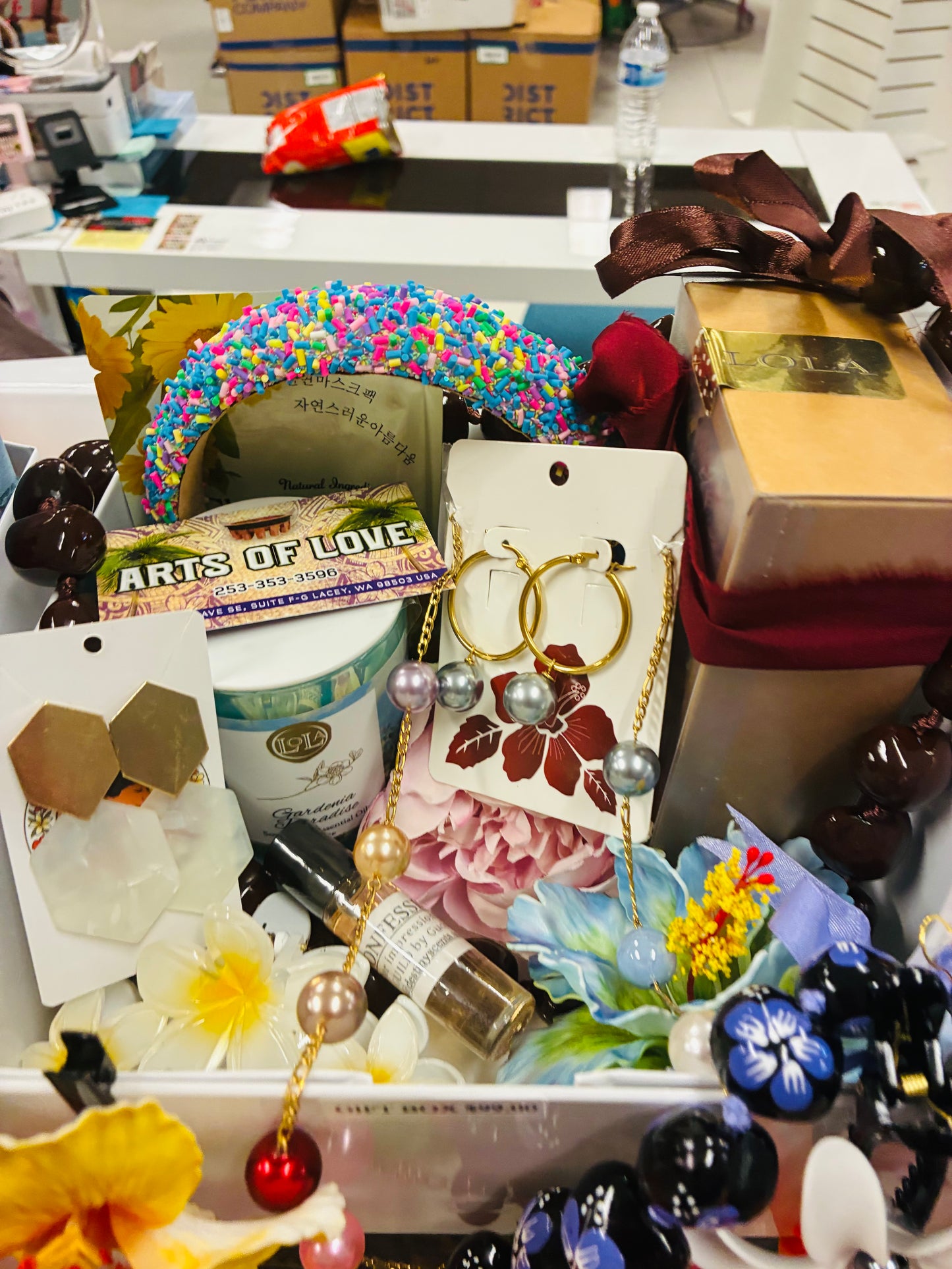 GIFT BOX Island Inspired (Random) – $99
