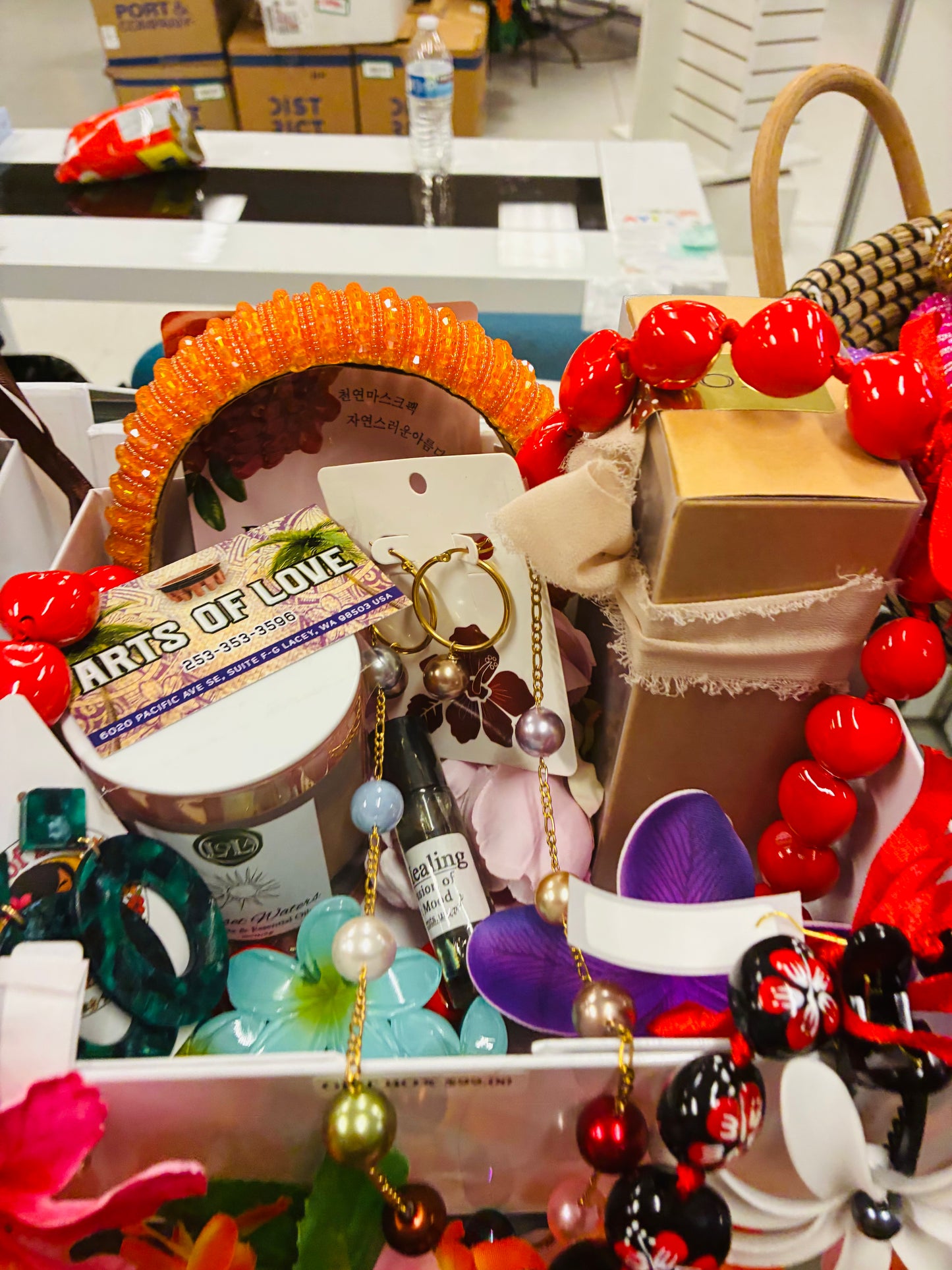 GIFT BOX Island Inspired (Random) – $99