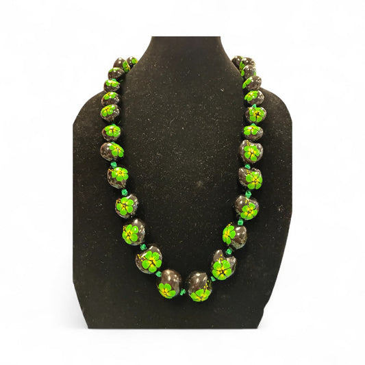 Authentic Kukui Nut Necklace 32” – Hawaiian Lei Jewelry | Black and Green center floral