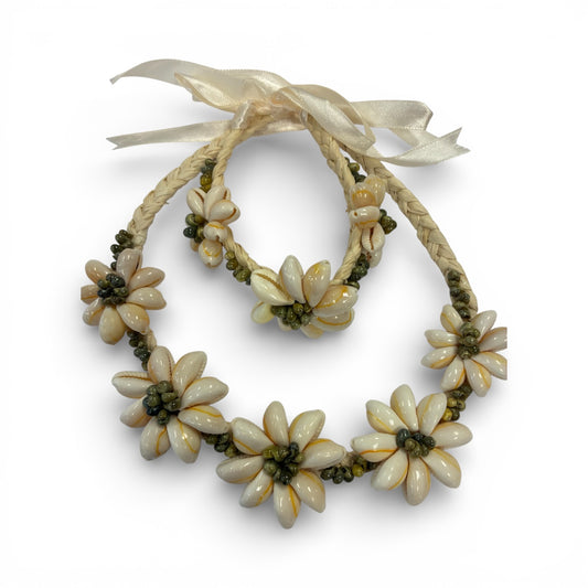 Handcrafted Island Shell Flower Necklace Set (ASSS010)