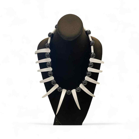 Ula Nifo with Black Beads